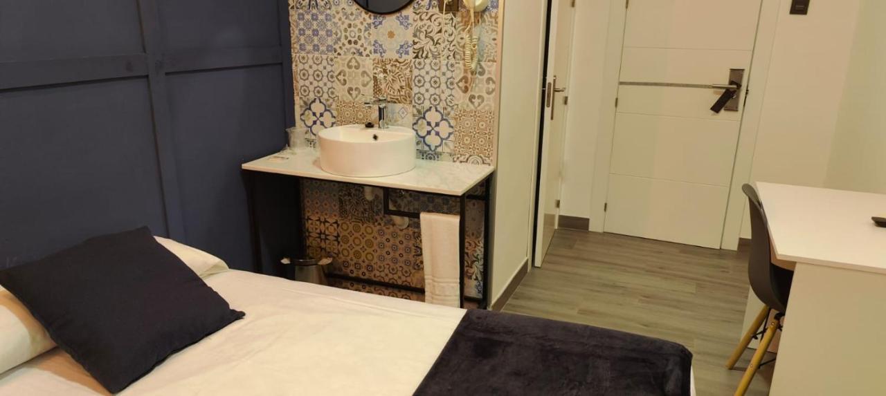 גרנדה Rooms Los Montes מראה חיצוני תמונה