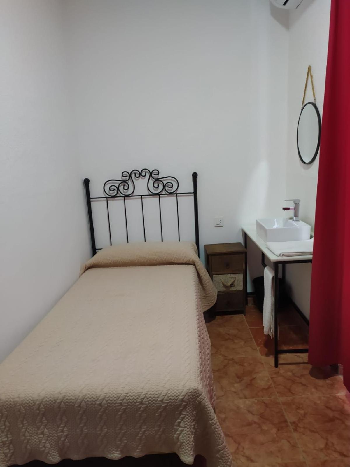גרנדה Rooms Los Montes מראה חיצוני תמונה