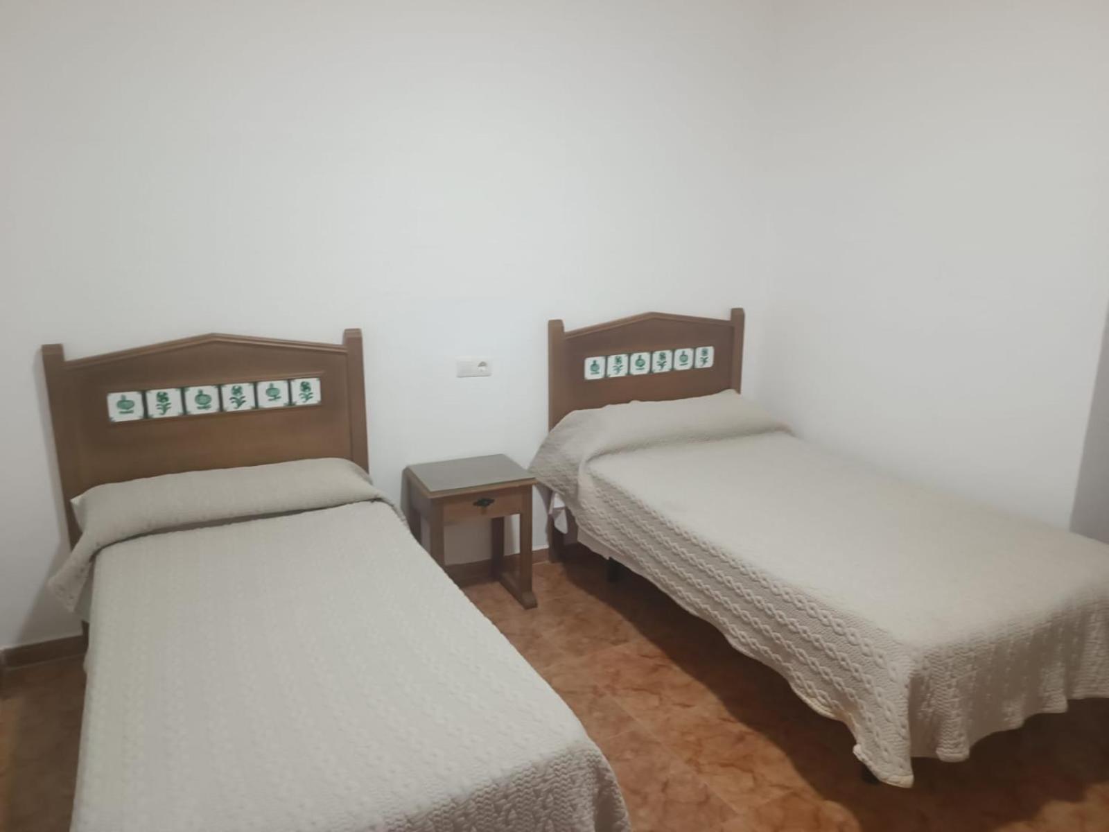 גרנדה Rooms Los Montes מראה חיצוני תמונה