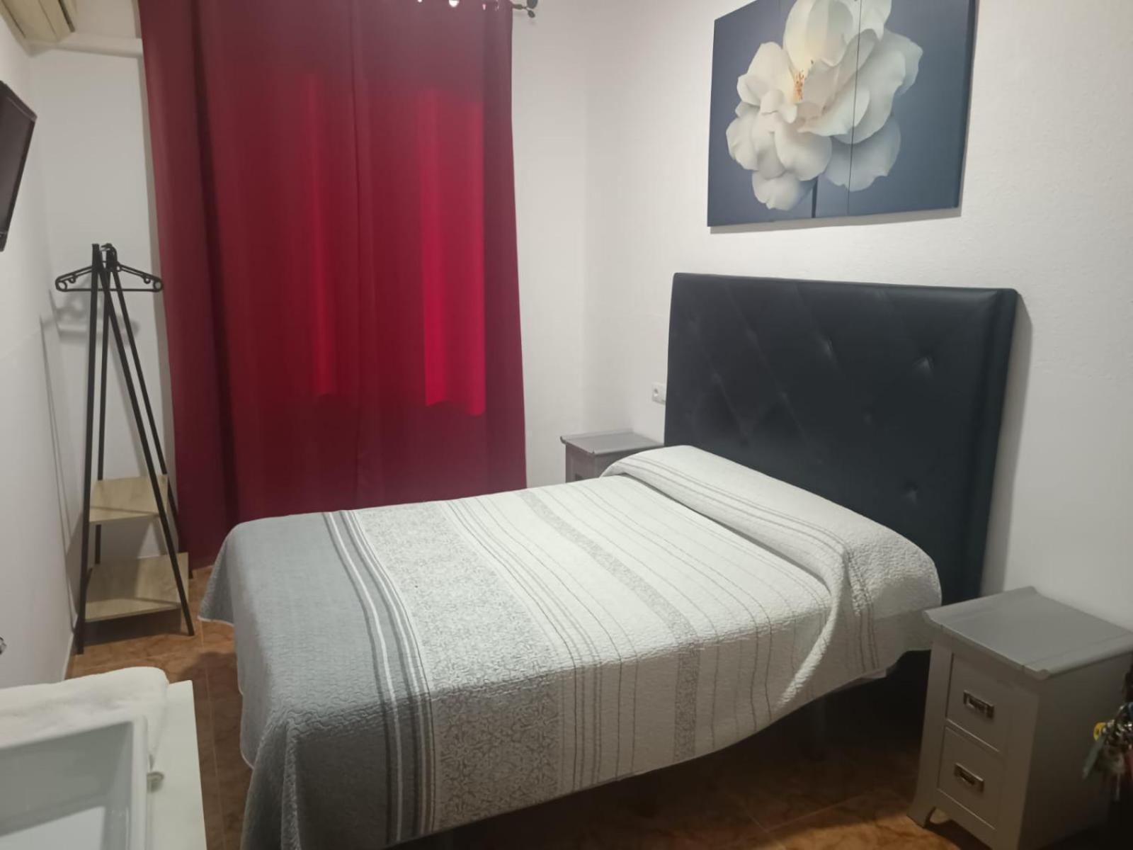 גרנדה Rooms Los Montes מראה חיצוני תמונה